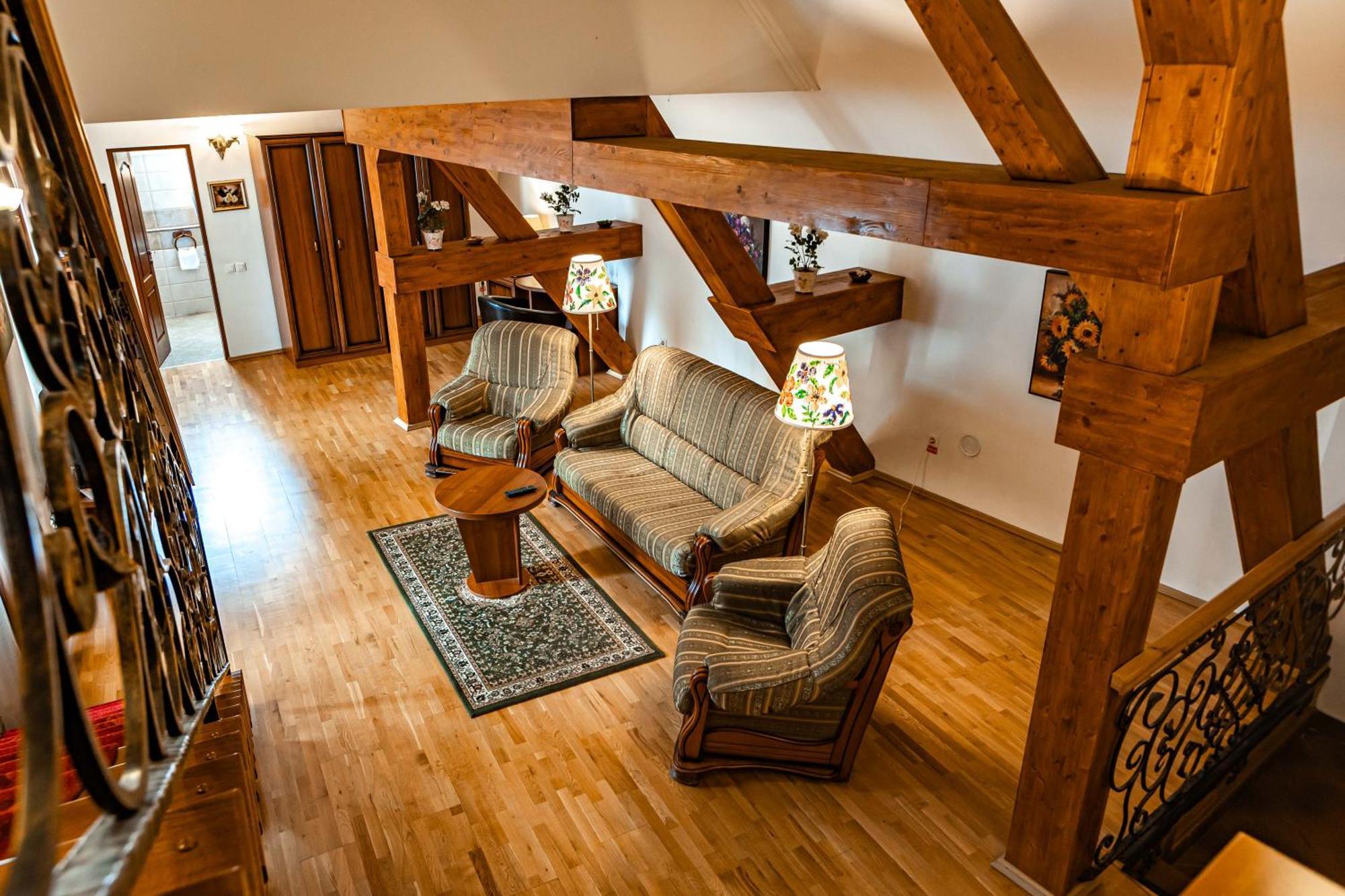 Hotel Boutique Bulevard Sighisoara Bagian luar foto
