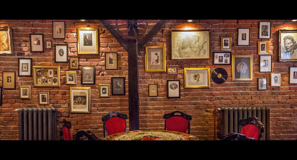 Hotel Boutique Bulevard Sighisoara Bagian luar foto